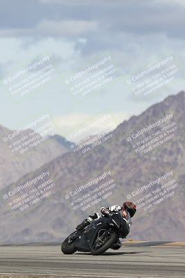 media/Nov-16-2025-Race Pace (Sun) [[8c5fa54630]]/Verified Riders/5-Turn 9 (1135am)/